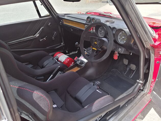 Classic Road and Race Cars for Sale. FGV 295L drivers side interior